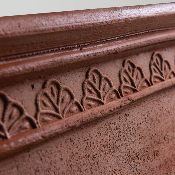 Ornamenti Florentine Trough palmette leaf design detail