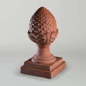Ornamenti Pineapple Finial objet d'art for interior and garden entrance gate